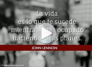 Tarjeta animada de Hola. la vida segn lennon