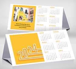 Tarjetas de Navidad para imprimir. Calendario de escritorio 2024